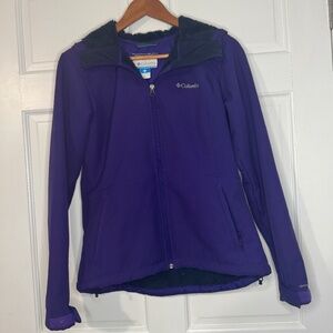 Columbia Women's Jacket with Hood - Purple - size M medium